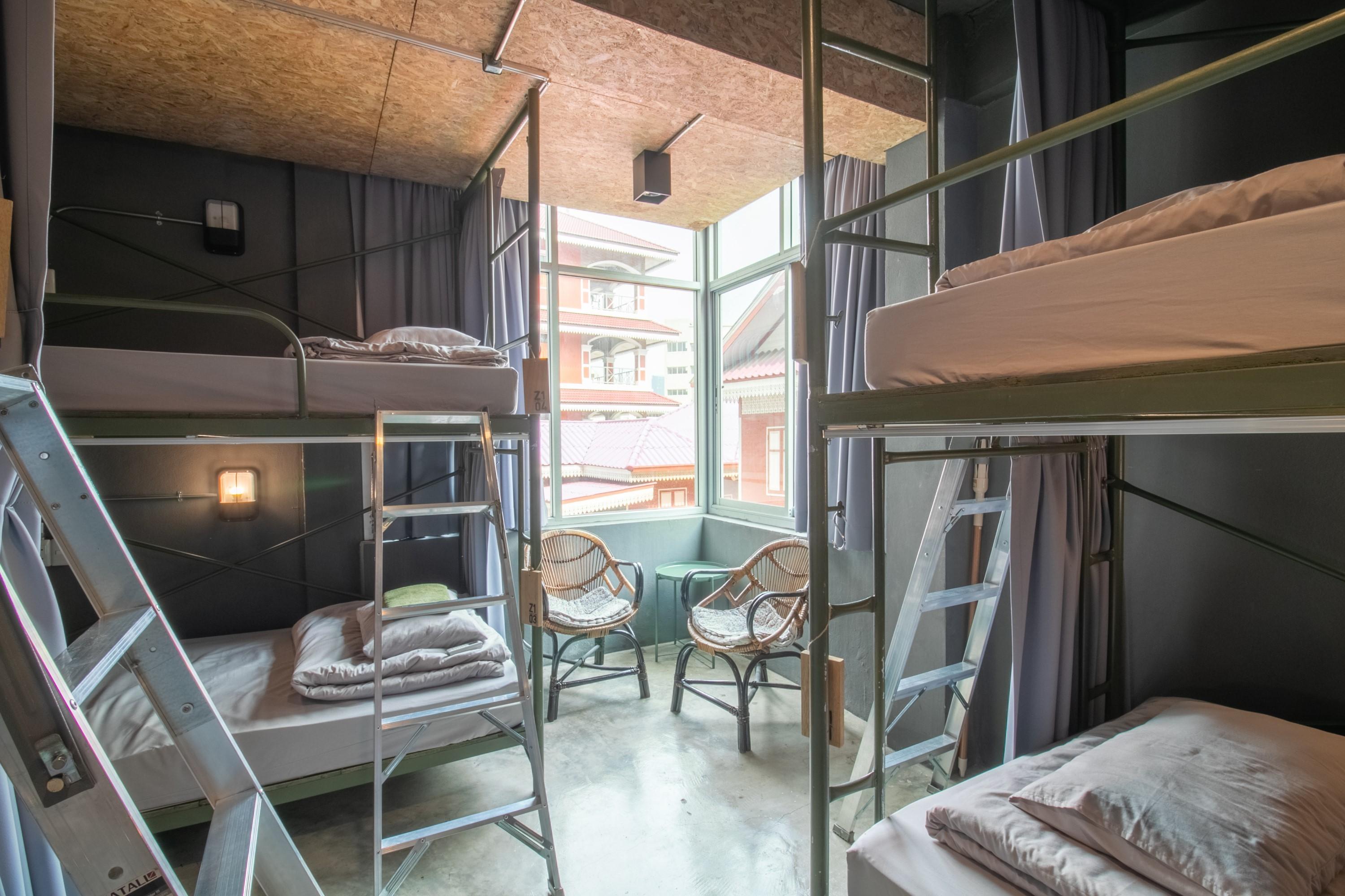 Zhelter'Bkk Hostel Bangkok Kültér fotó