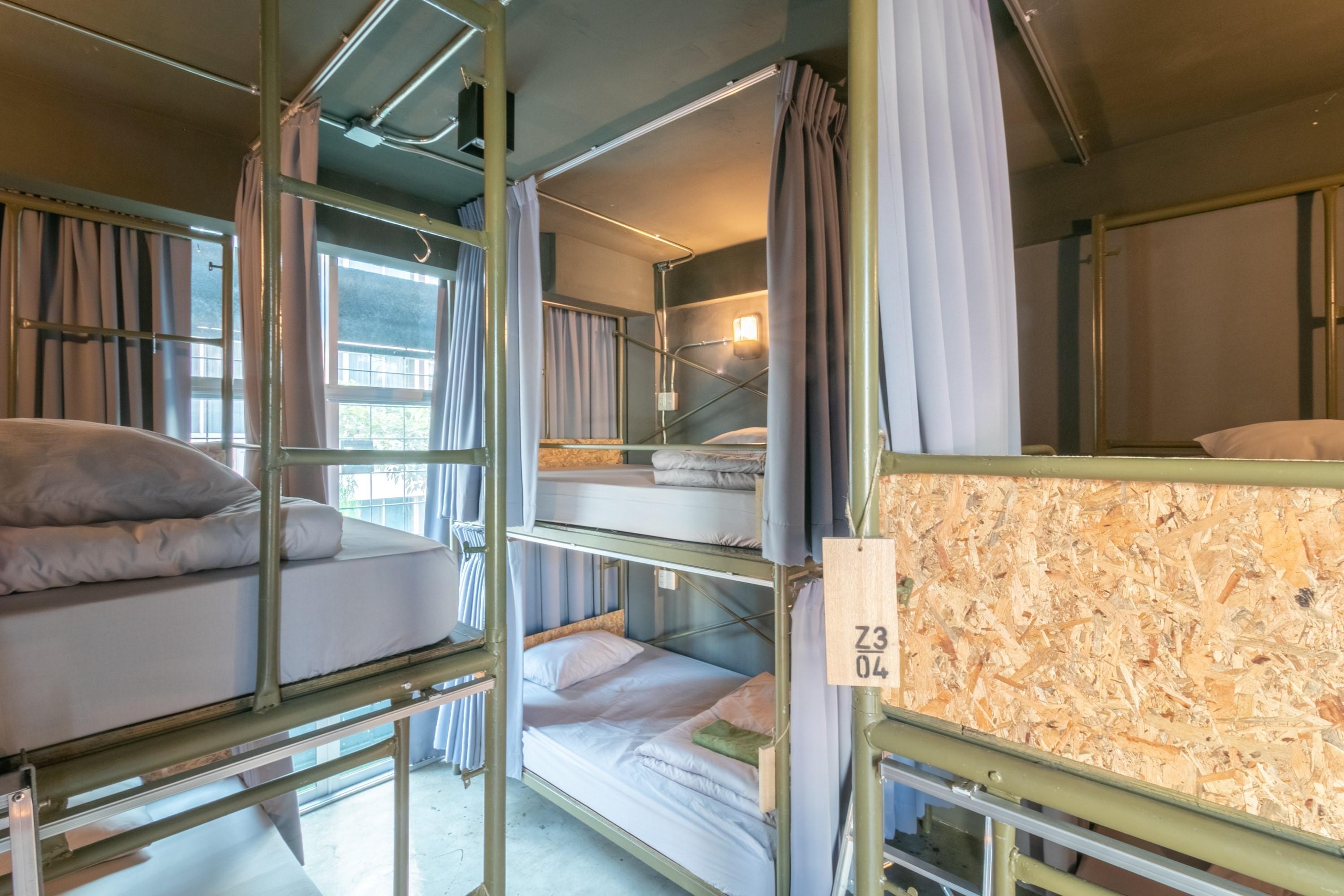 Zhelter'Bkk Hostel Bangkok Kültér fotó