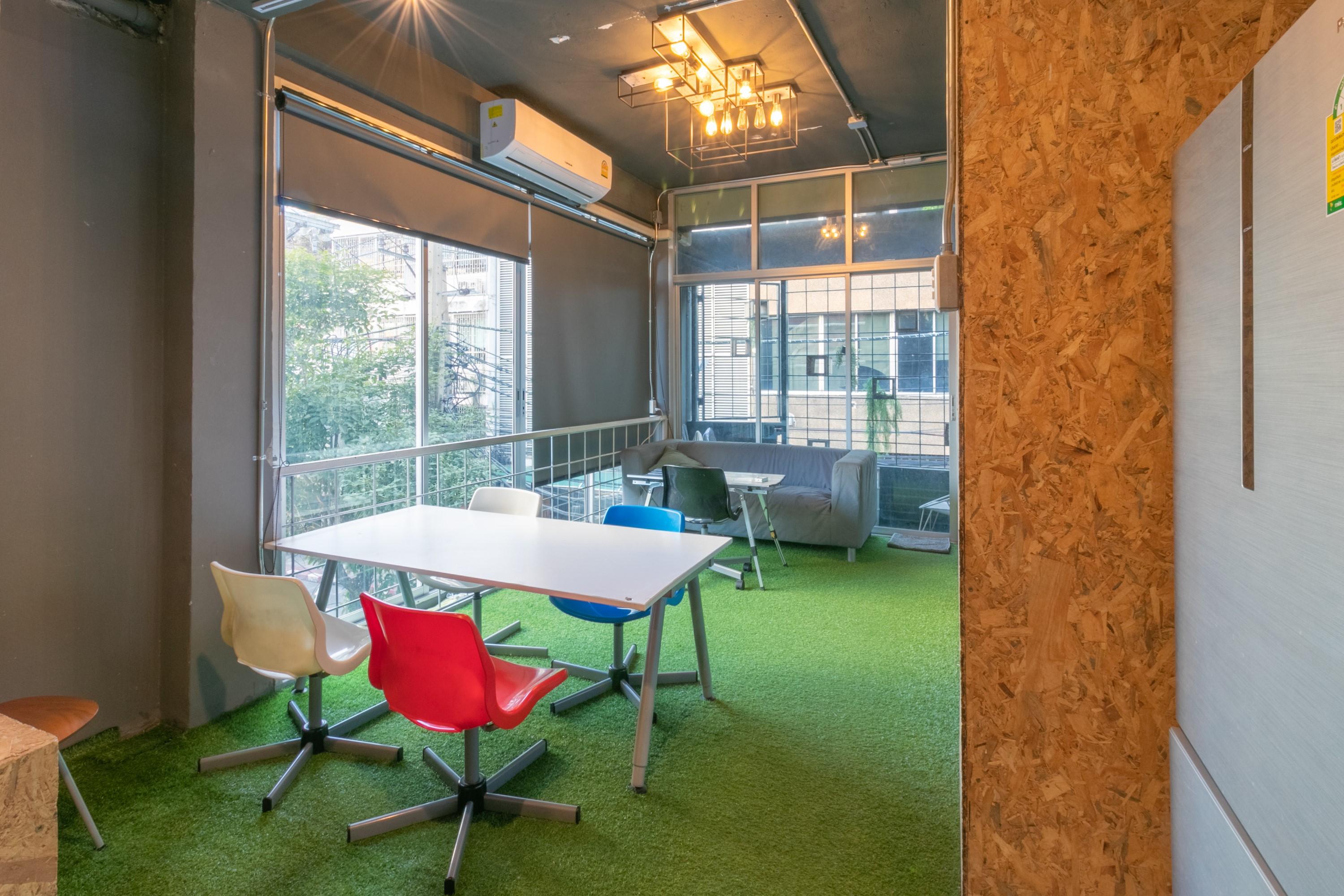Zhelter'Bkk Hostel Bangkok Kültér fotó