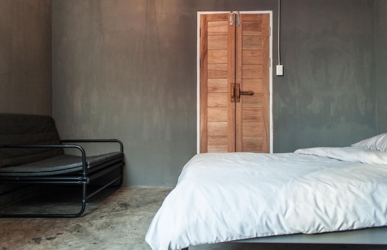 Zhelter'Bkk Hostel Bangkok Kültér fotó