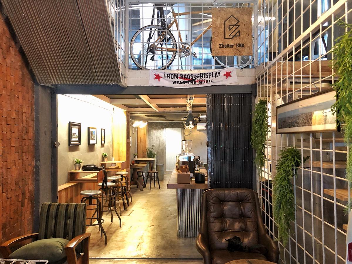 Zhelter'Bkk Hostel Bangkok Kültér fotó
